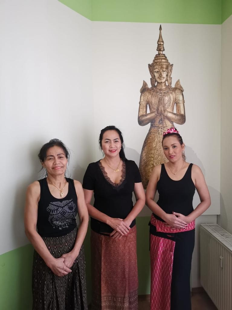 Massage anan berlin thai Asia bordell